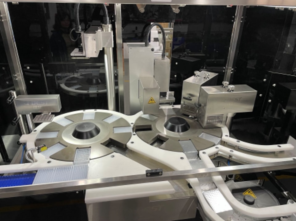 96-well-plate-filling-and-sealing-machine-03.png