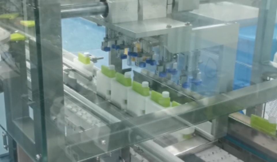 biochemical-liquid-filling-line-03.png