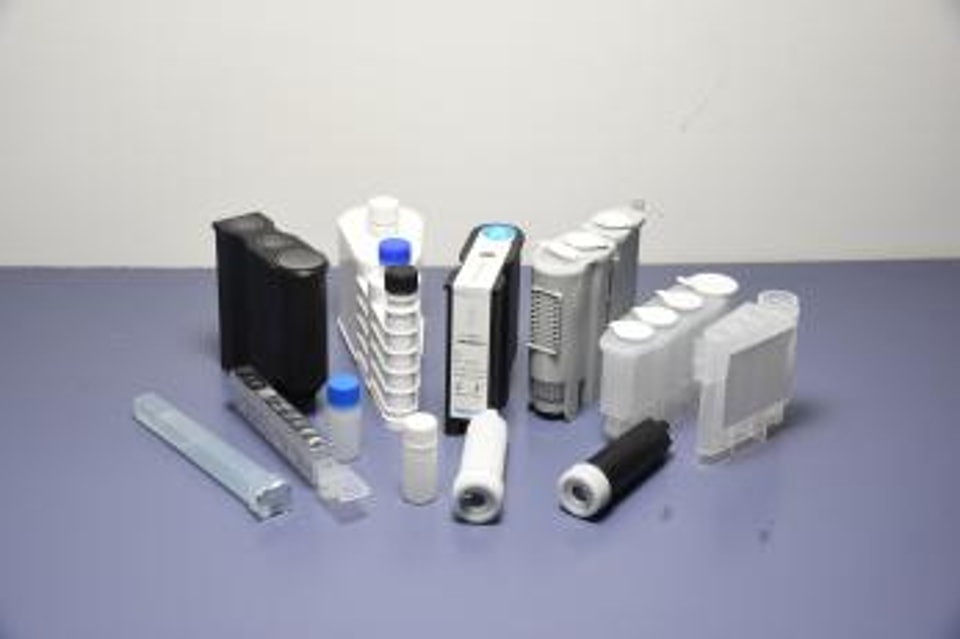 single-tube-filling-and-sealing-machine-02.jpg