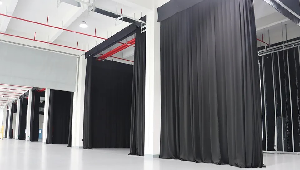 品質の新基準:GKC、COBディスプレイの色均一性を革新