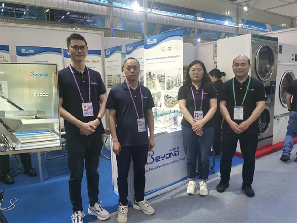 Mengusung "China Smart": Beyond Mencuri Perhatian dengan Beragam Solusi Lini di Canton Fair ke-135