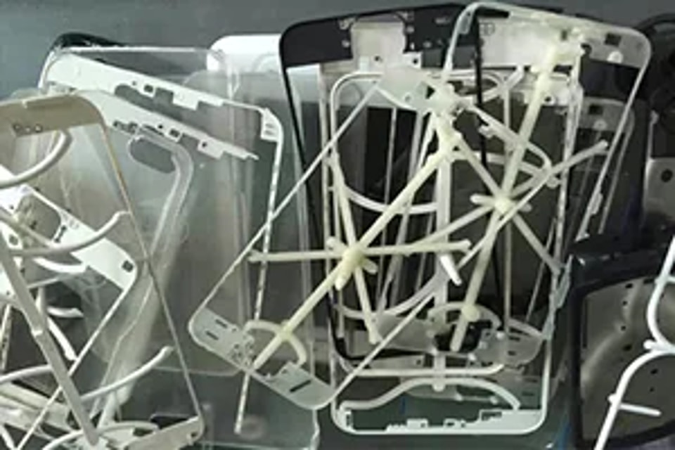 High-Speed Vertical Machines for Plugs, Earphones and Connectors