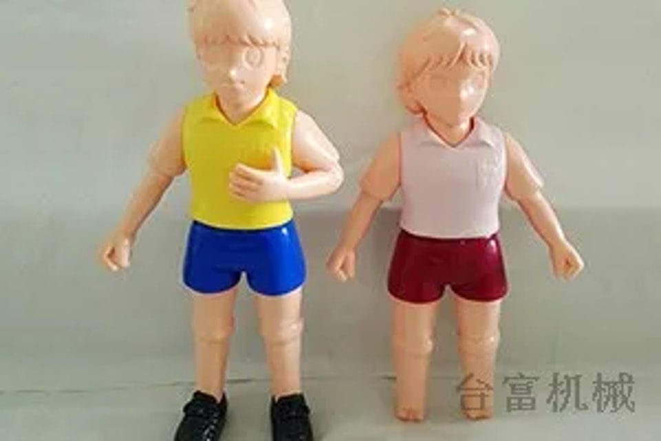 Rotary Vertical Machines for Toys and Small Consumer Parts