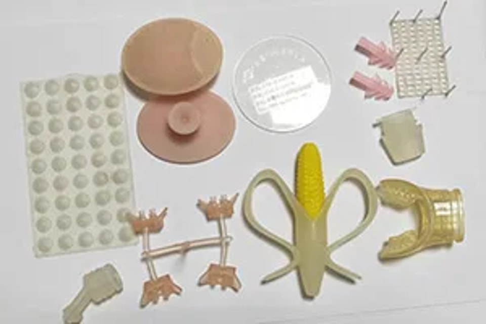 Rotary Vertical Machines for Toys and Small Consumer Parts