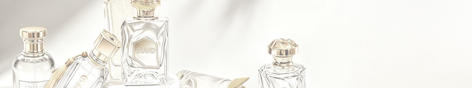 À propos de GRAND COSMETIC PACKING