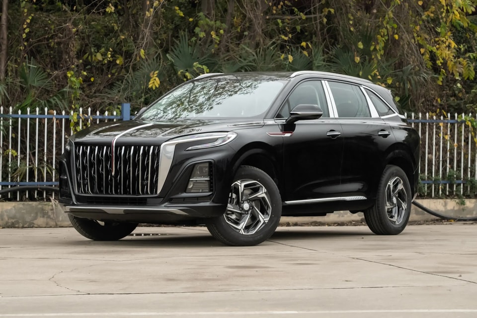 Hongqi HS3
