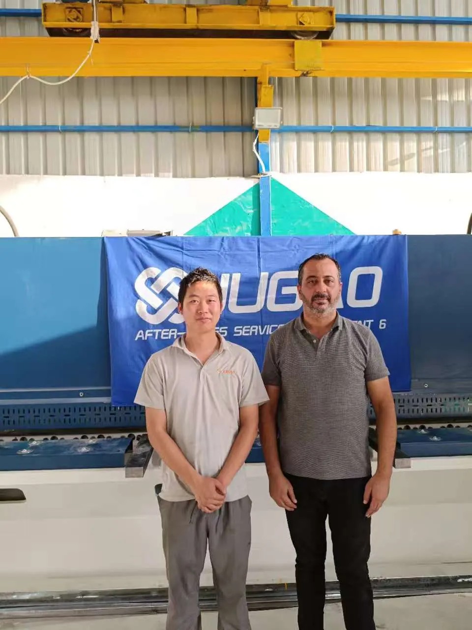 JUGAO's high-end sheet metal equipment package helps Mosul, Iraq, revitalize its industry, and its localized training is highly praised.