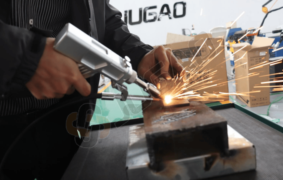 Key Process Parameters of Laser Deep Penetration Welding