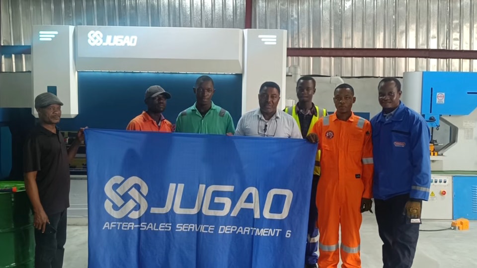 The JUGAO bending machine installation training was successfully completed in Nigeria and received unanimous praise from the customer's frontline workers.