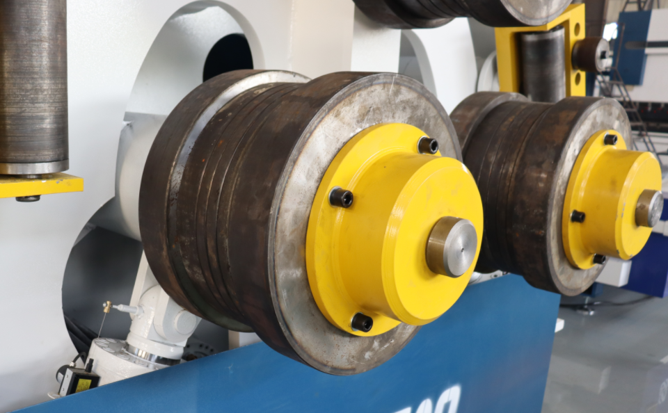 Core Structure and Working Mechanism of Profile Bending Machines