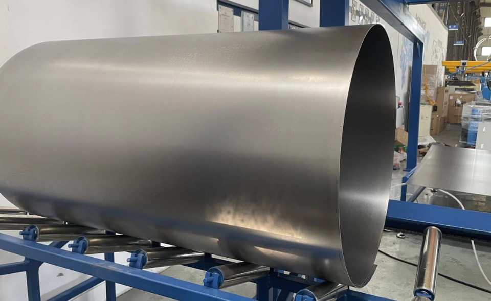 Understanding the Features of Plate Rolling Machines