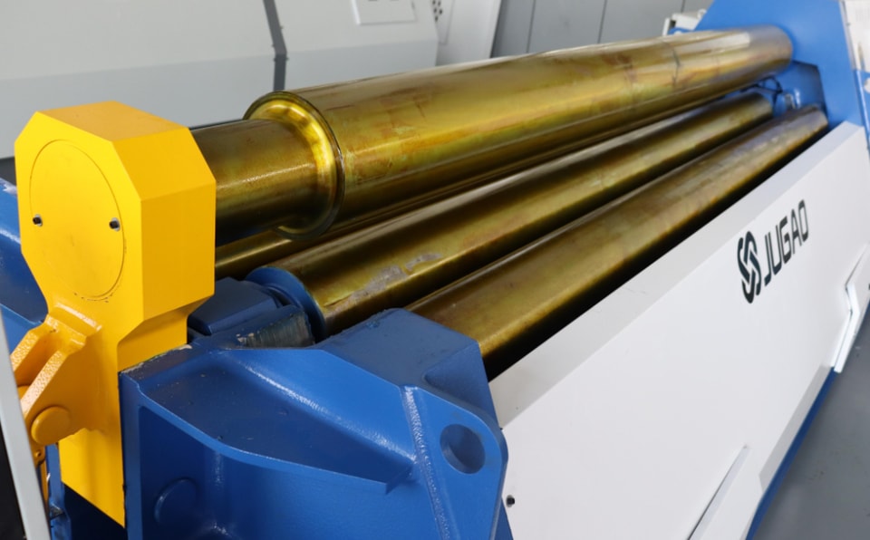 Several Ways to Handle Overheating of Plate Rolling Machines