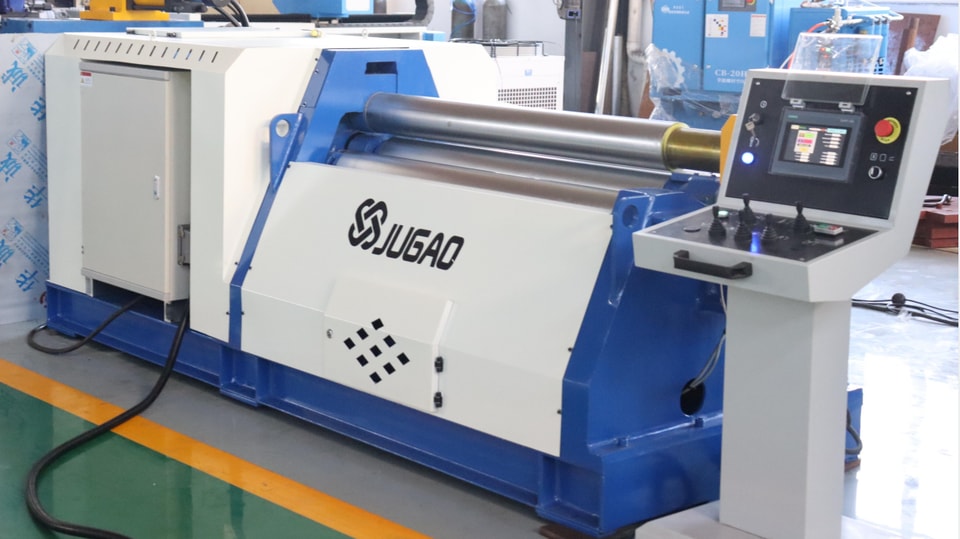Optimizing the Operation Techniques of a Four-Roll Plate Roller for High-Efficiency Production