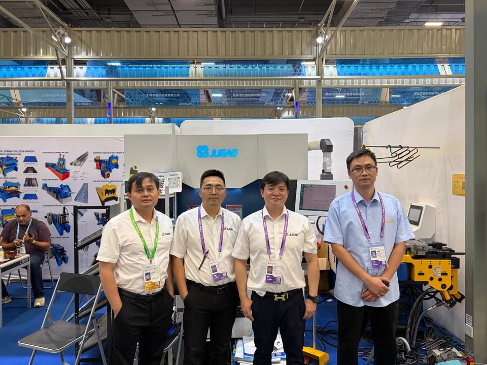 JUGAO’s participation in the Canton Fair concludes successfully, drawing widespread acclaim and a wealth of orders—looking forward to even greater achievements in the future.