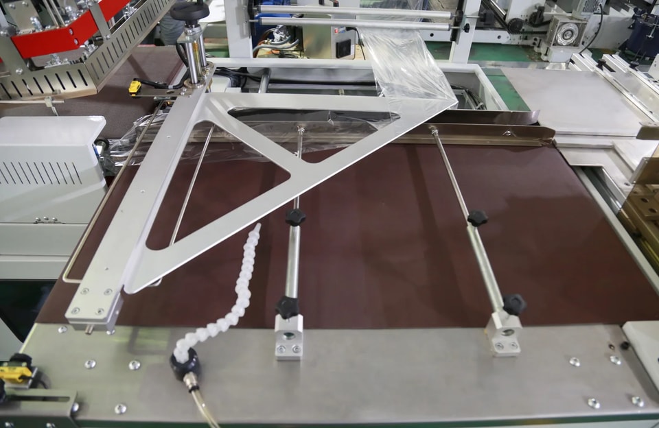 GPPE Fully Automatic High-Speed Paper Roll Converting Line - equipment gallery view 16