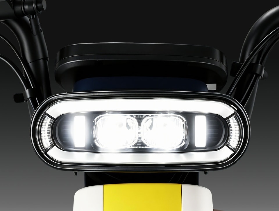 lconic PAl style LED headlights
