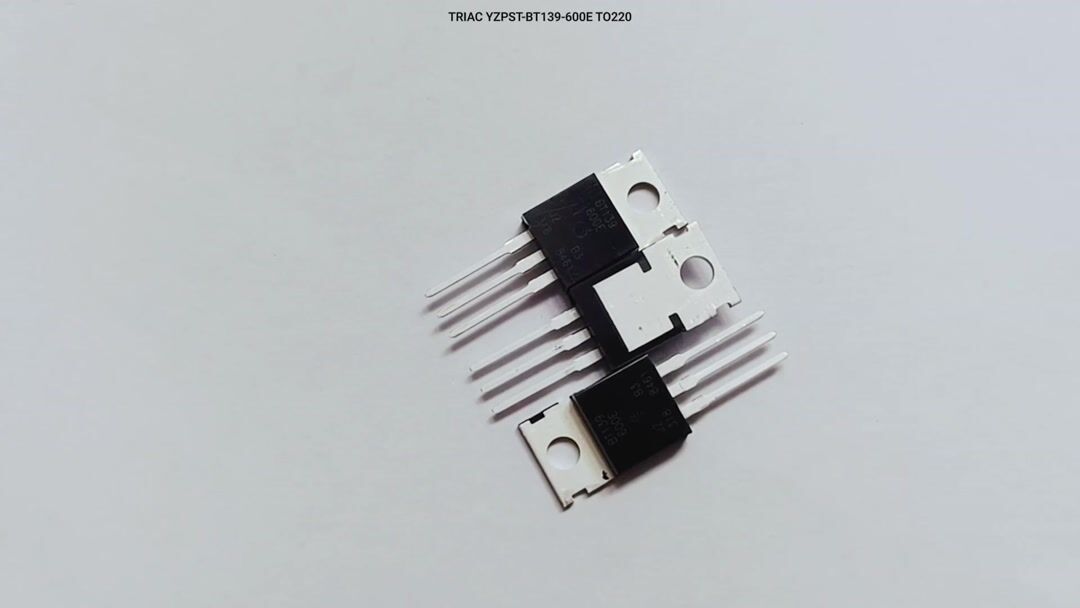 TRIAC BT139-600E TO220 横屏.mp4