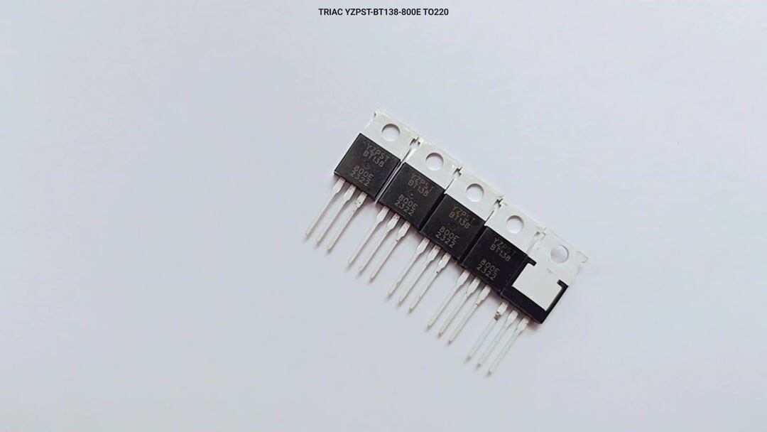 TRIAC BT138-800E TO220 横屏.mp4