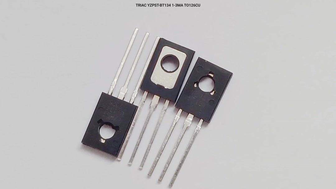 TRIAC BT134 1-3MA TO126CU 横屏.mp4