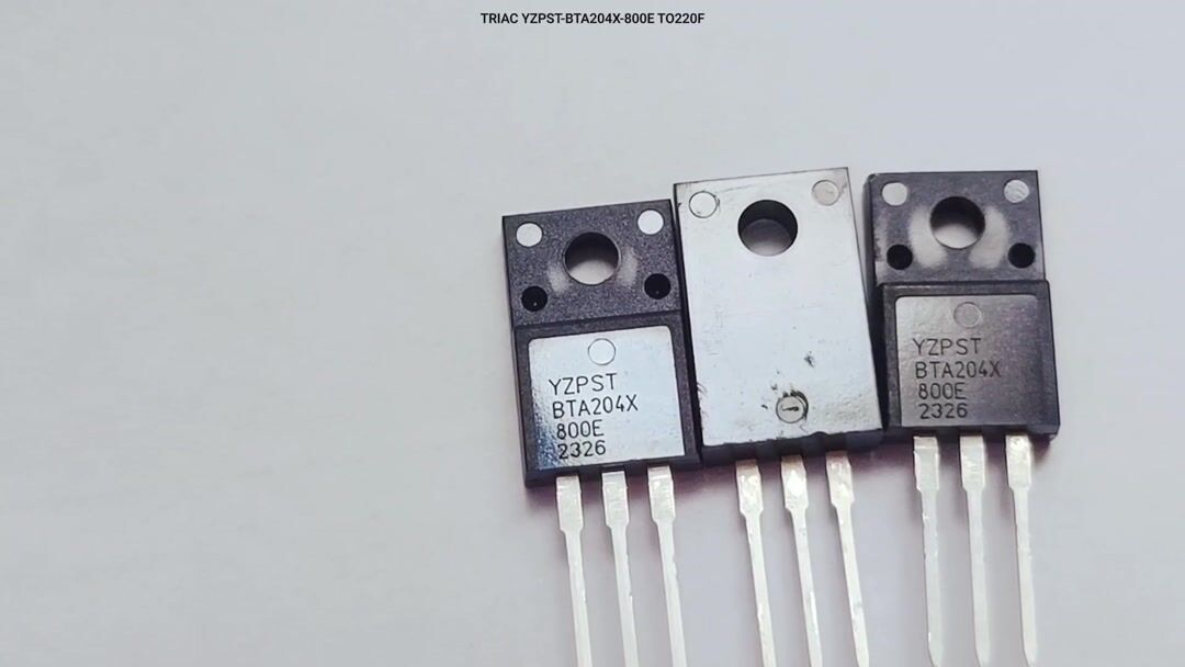 TRIAC BTA204X-800E TO220F 横屏.mp4