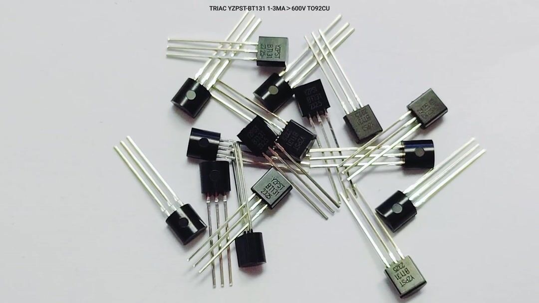 TRIAC BT131 1-3MA＞600V TO92CU 横屏.mp4